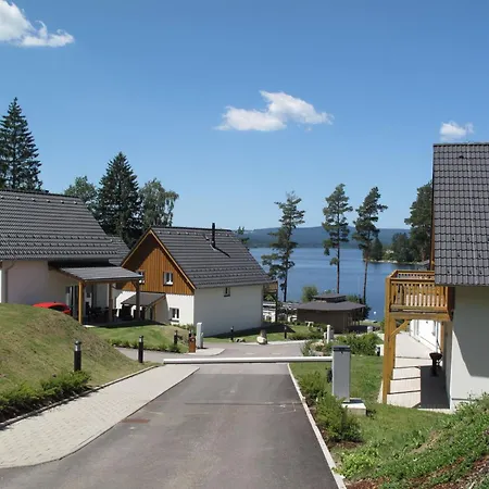 別荘 Holiday Lakeside Village 37 By Interhome *