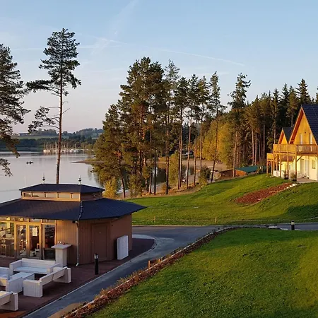 Holiday Lakeside Village 37 By Interhome